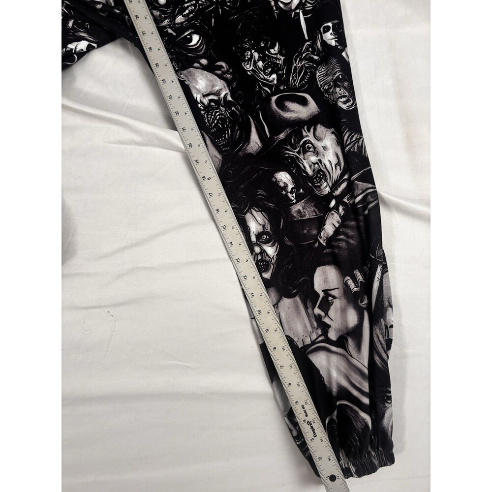 Horror Movie Jogger Pants 1XL Black Graphic Freddy Pennywise Halloween - Picture 8 of 11